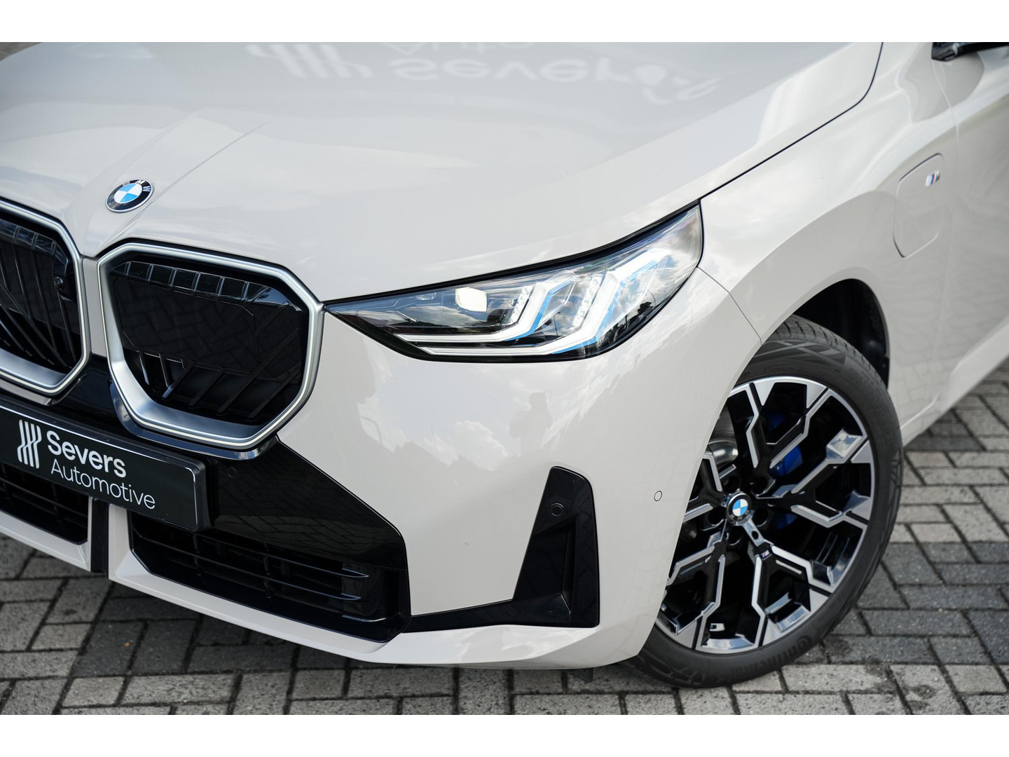 BMW BMW