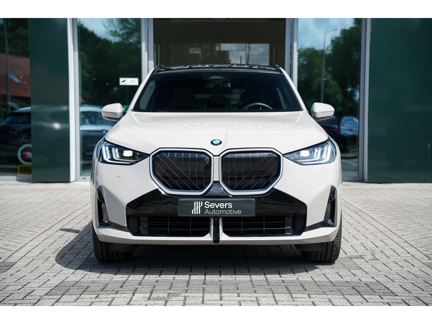 BMW BMW