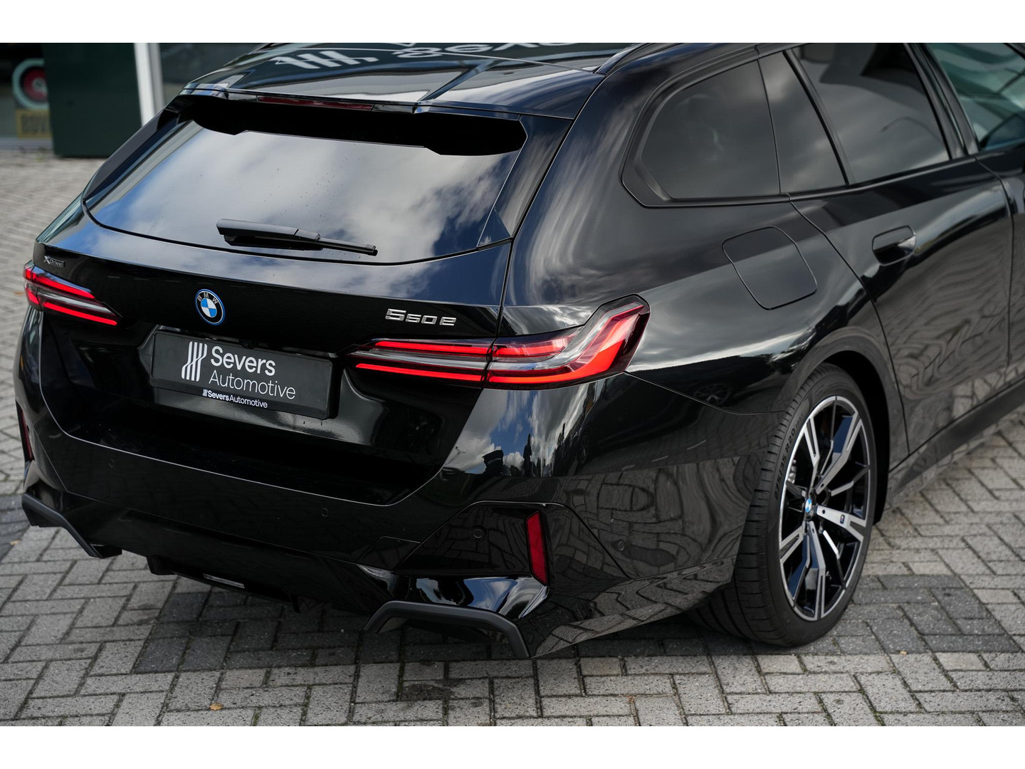 BMW BMW