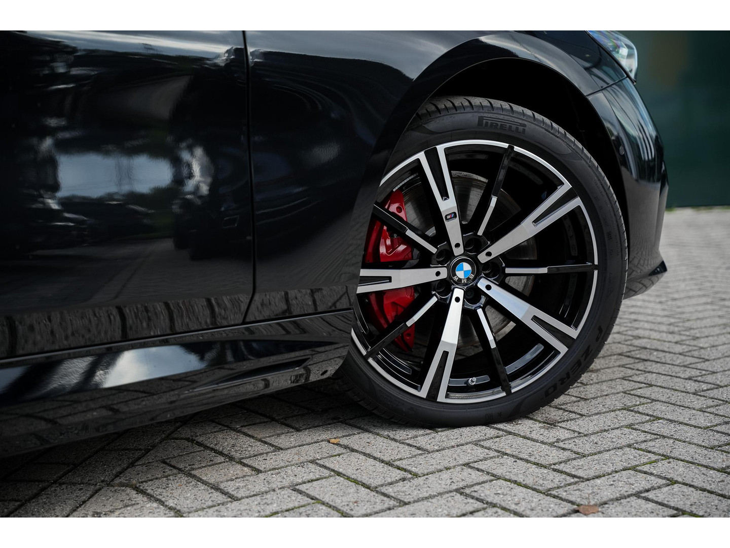 BMW BMW