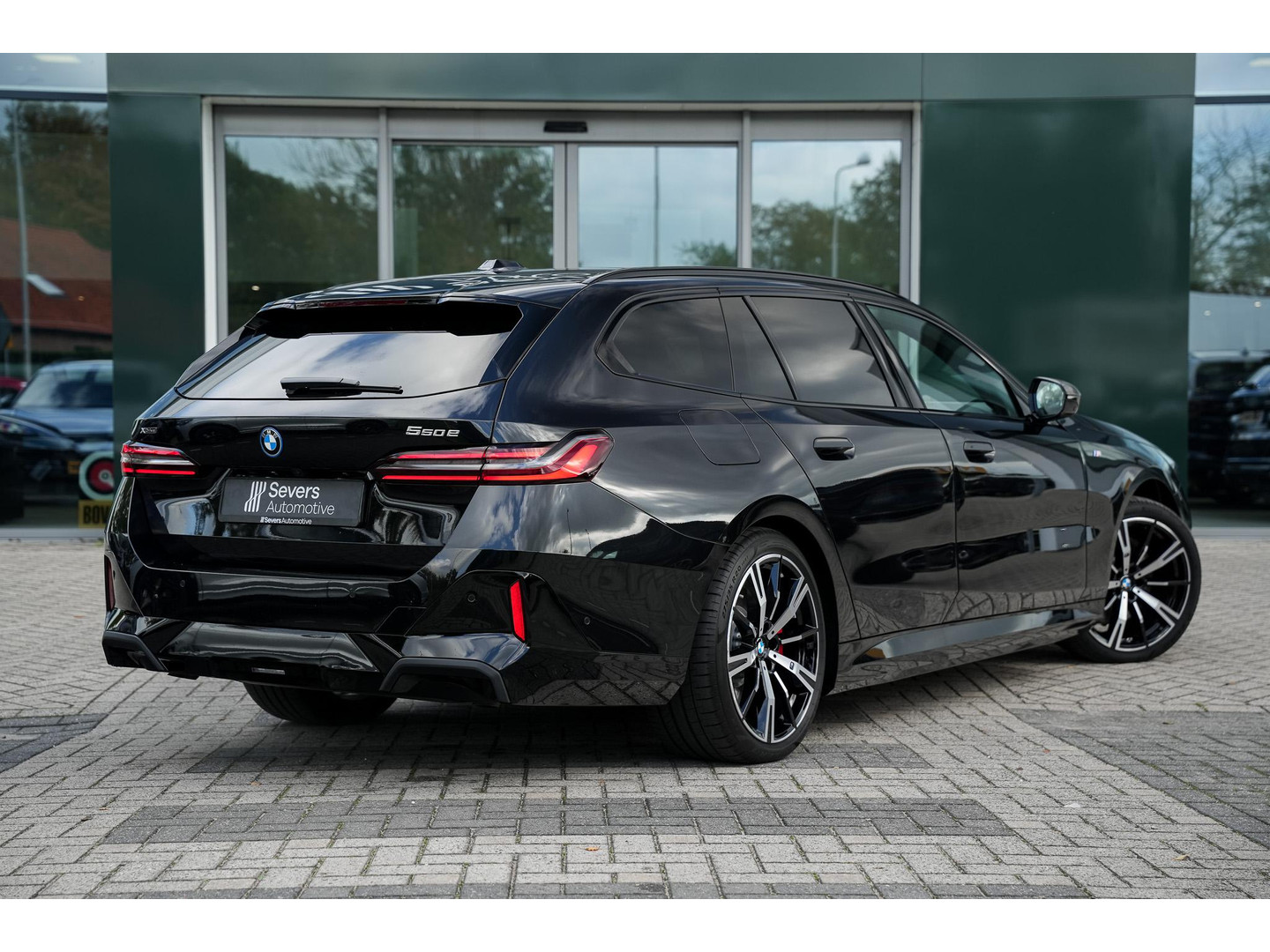 BMW BMW