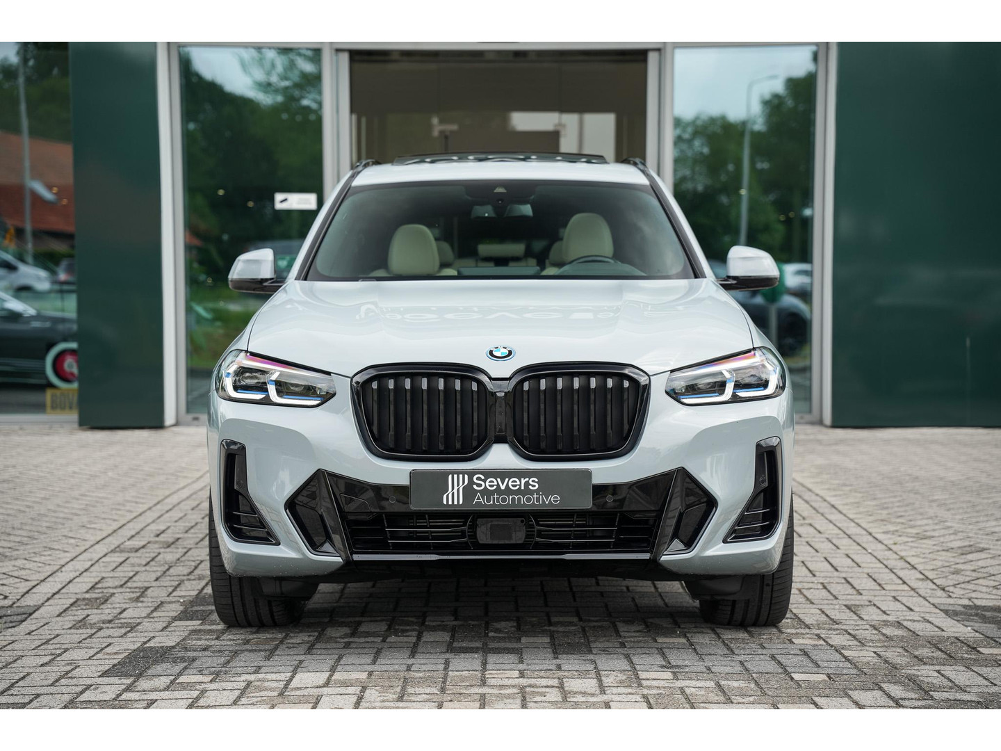 BMW BMW