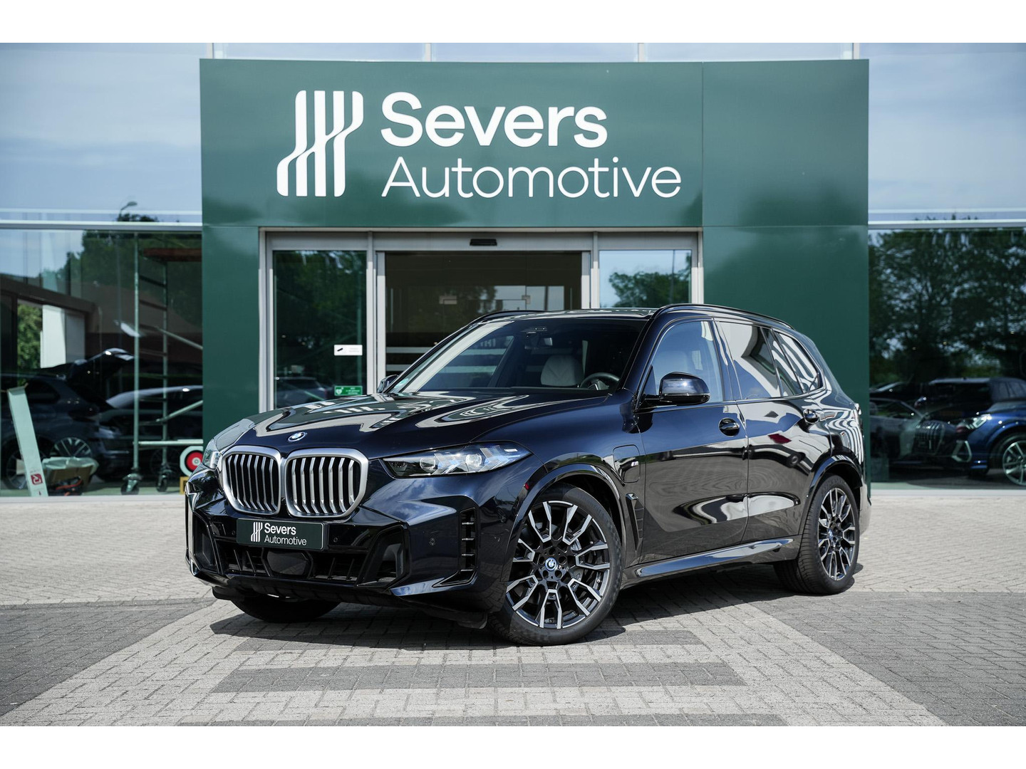 BMW BMW