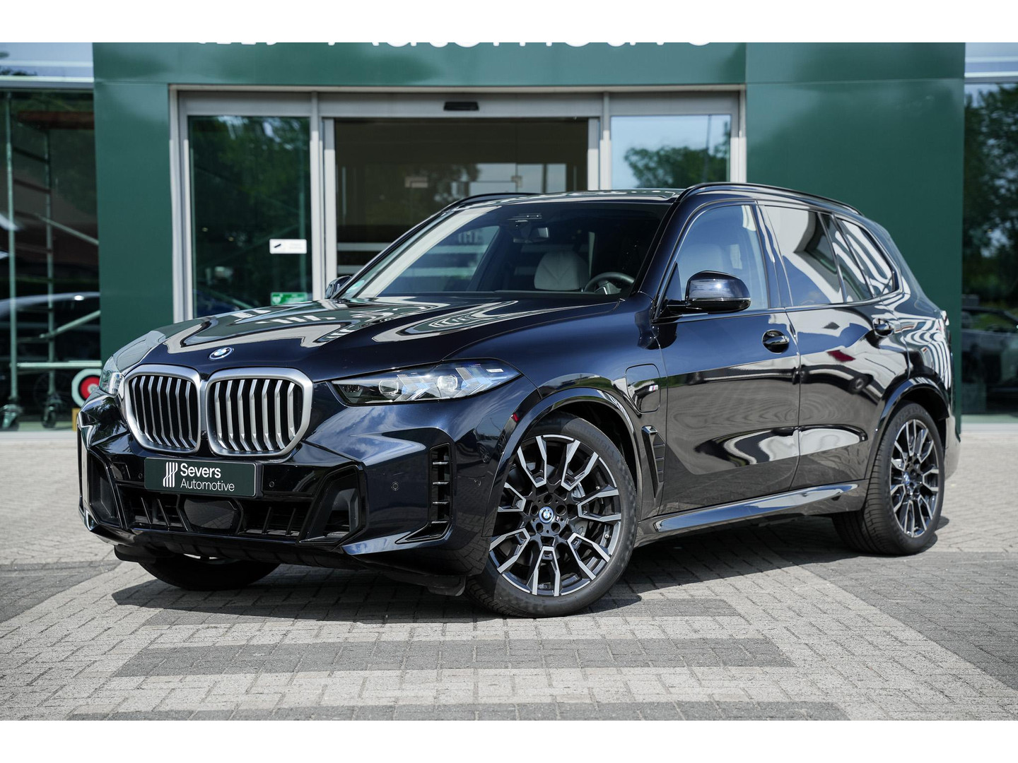 BMW BMW