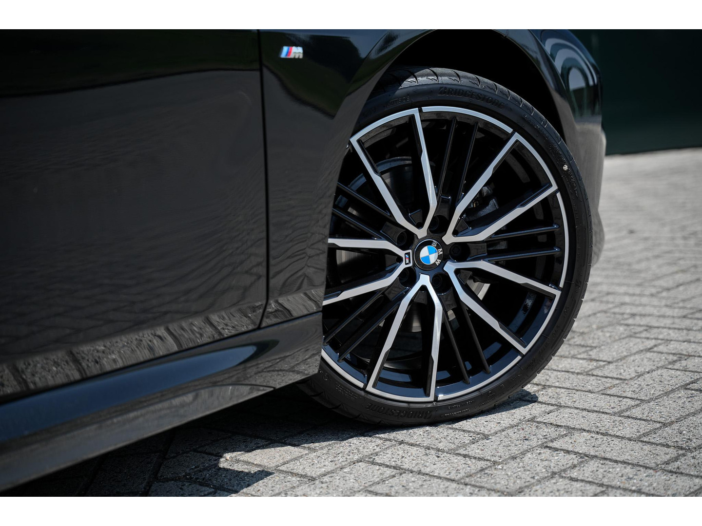 BMW BMW