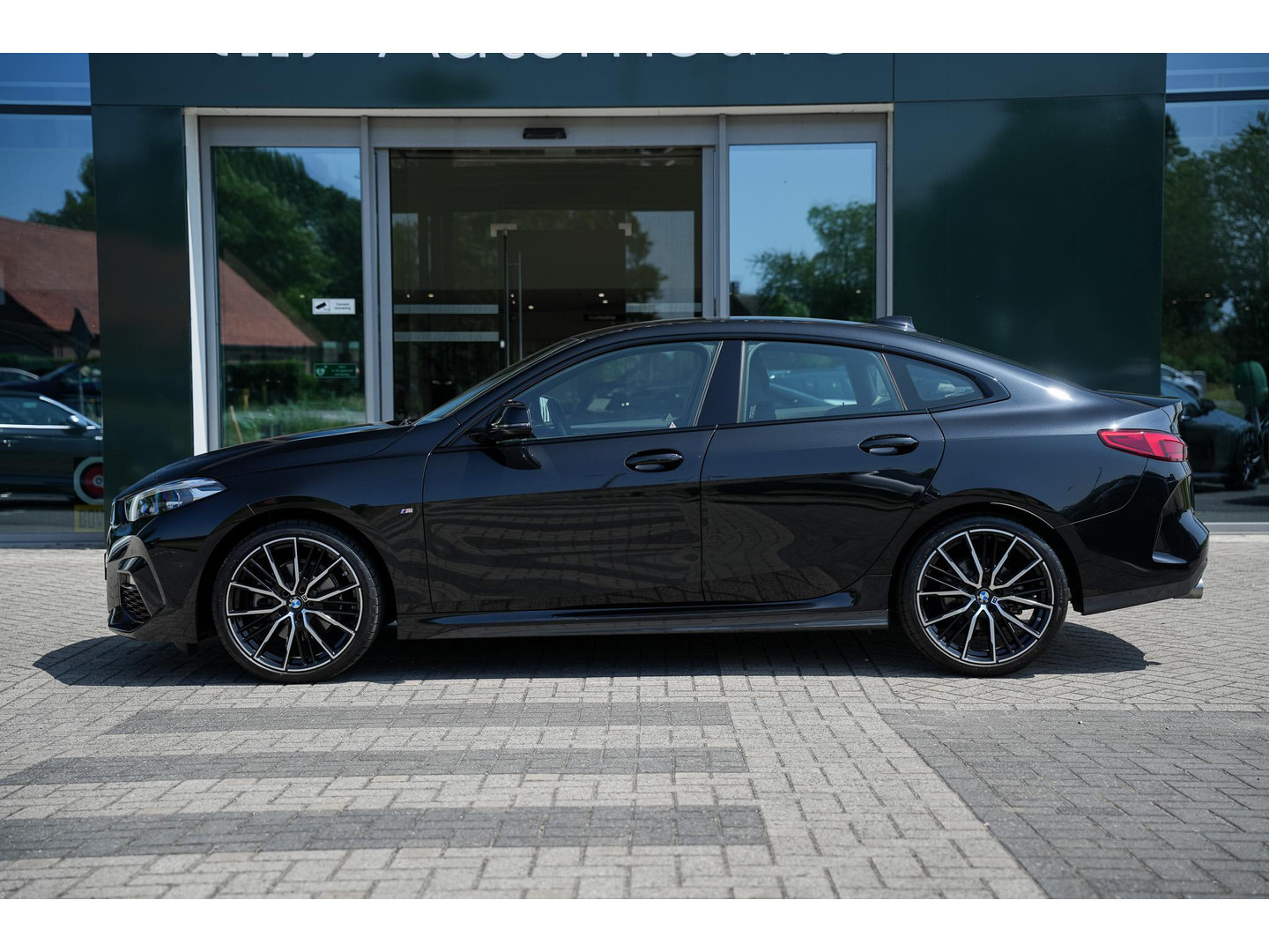 BMW BMW