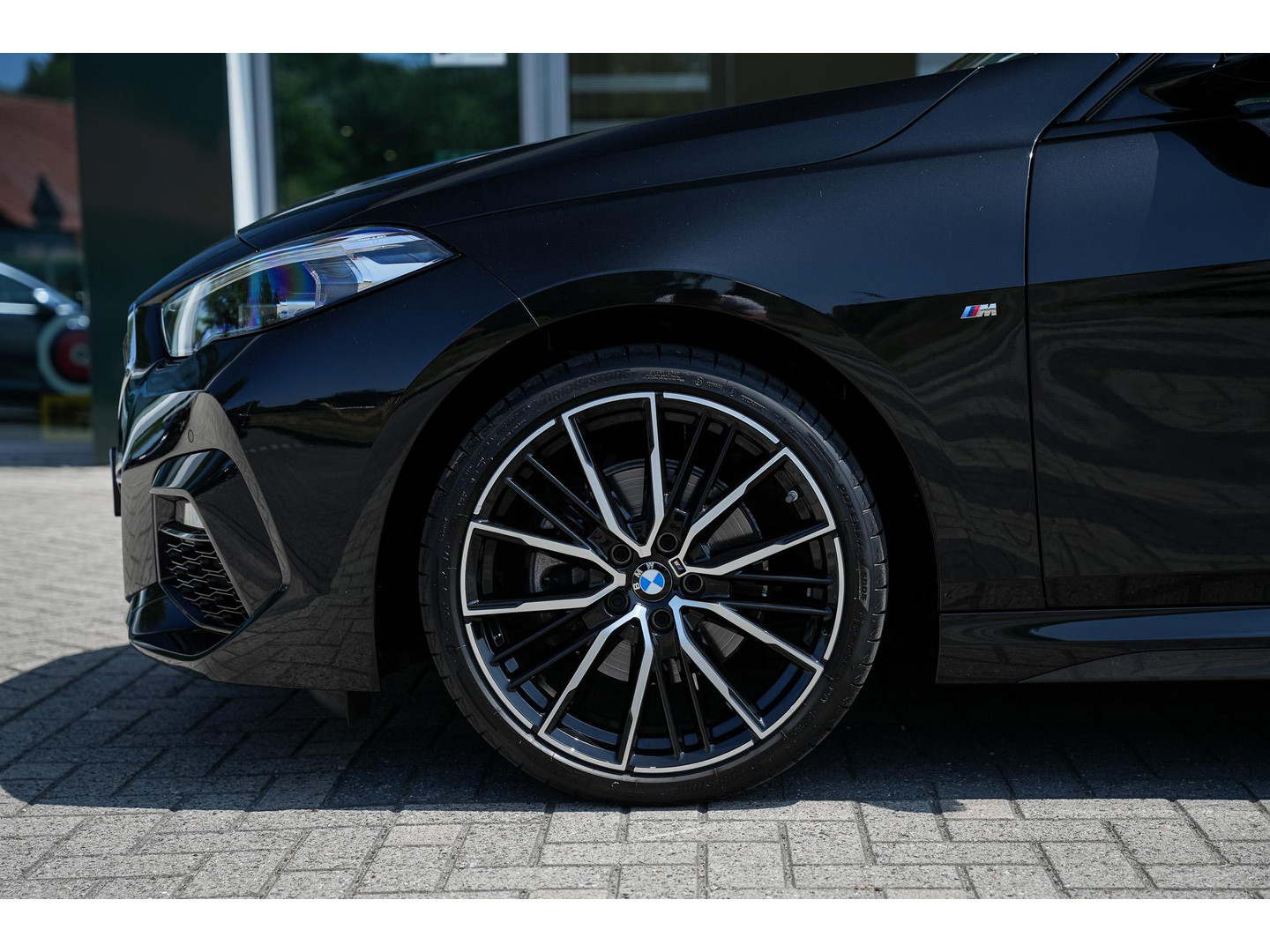 BMW BMW