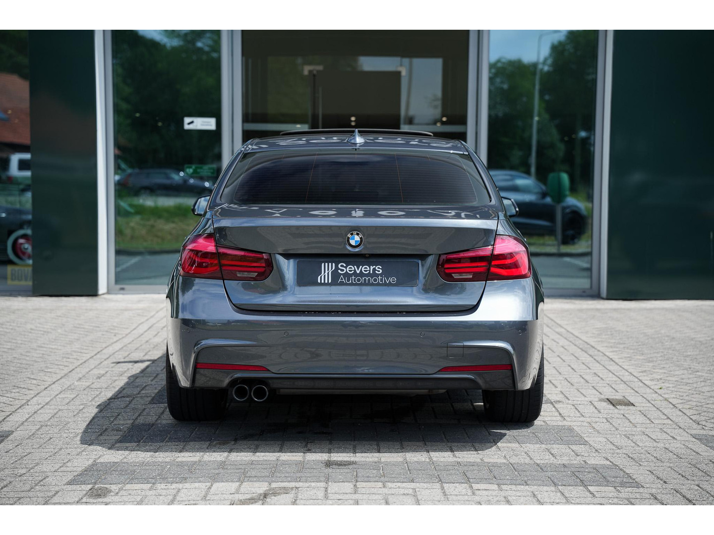 BMW BMW