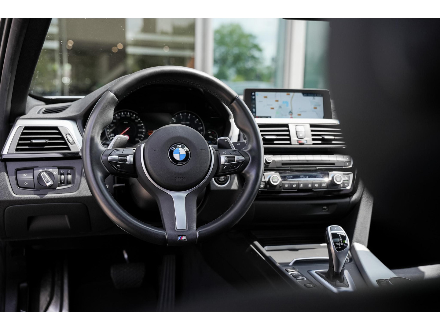 BMW BMW