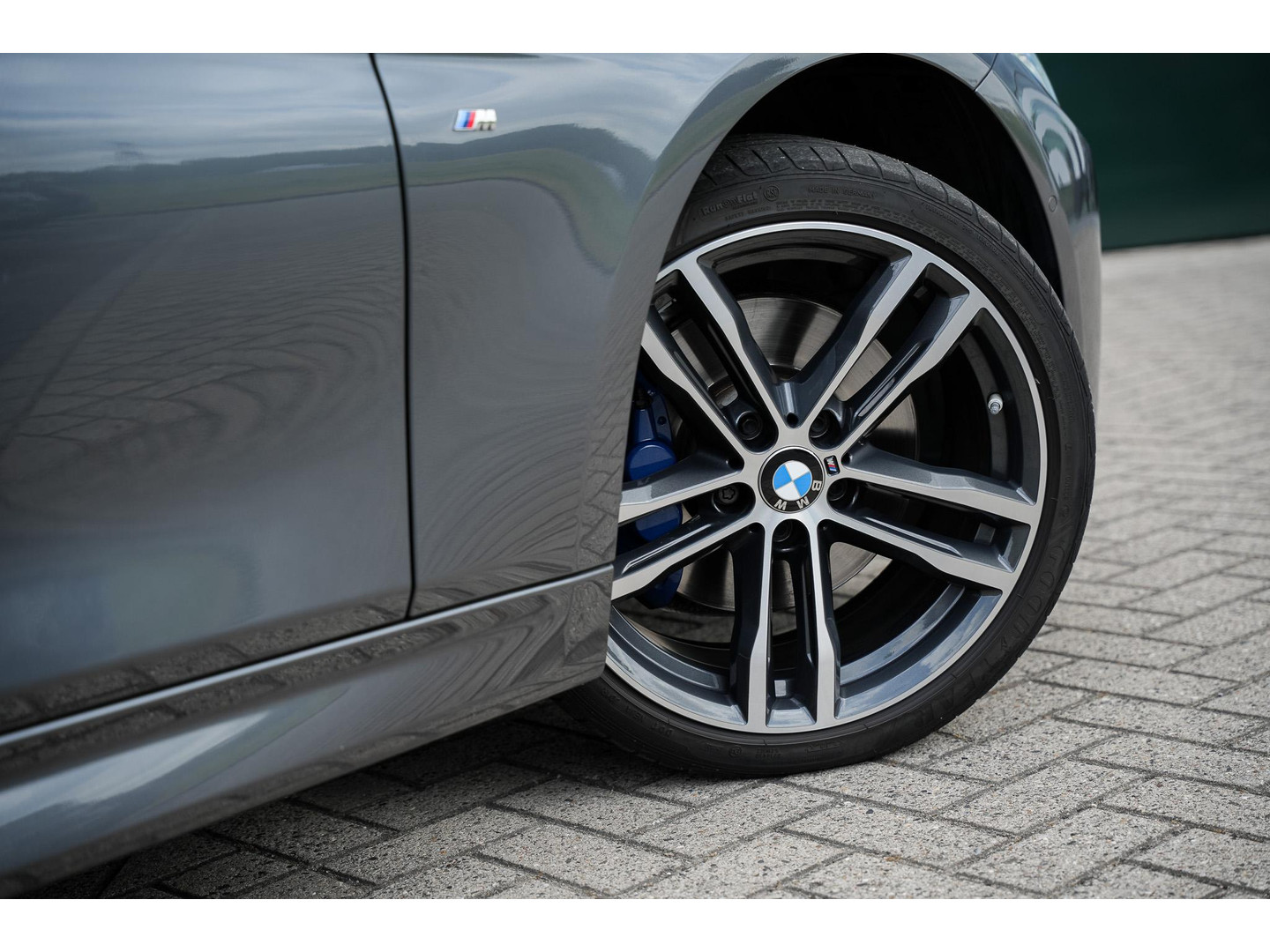 BMW BMW