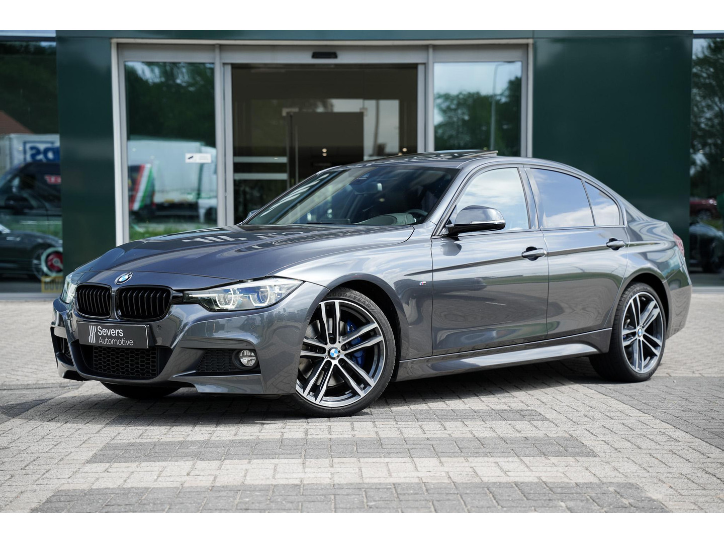 BMW BMW