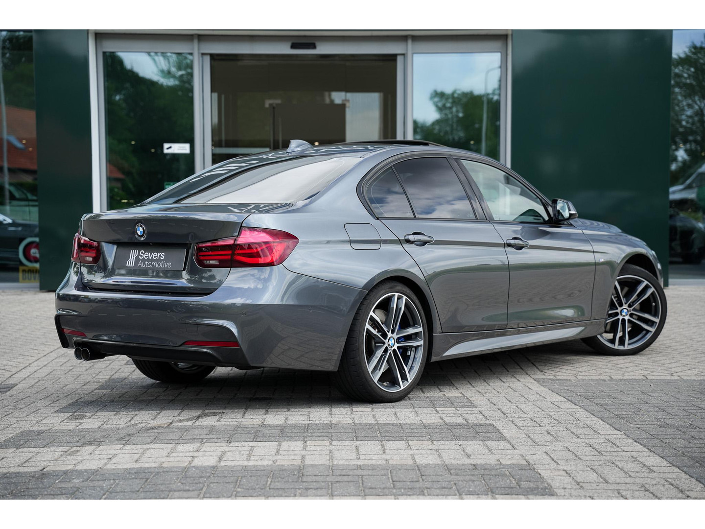 BMW BMW