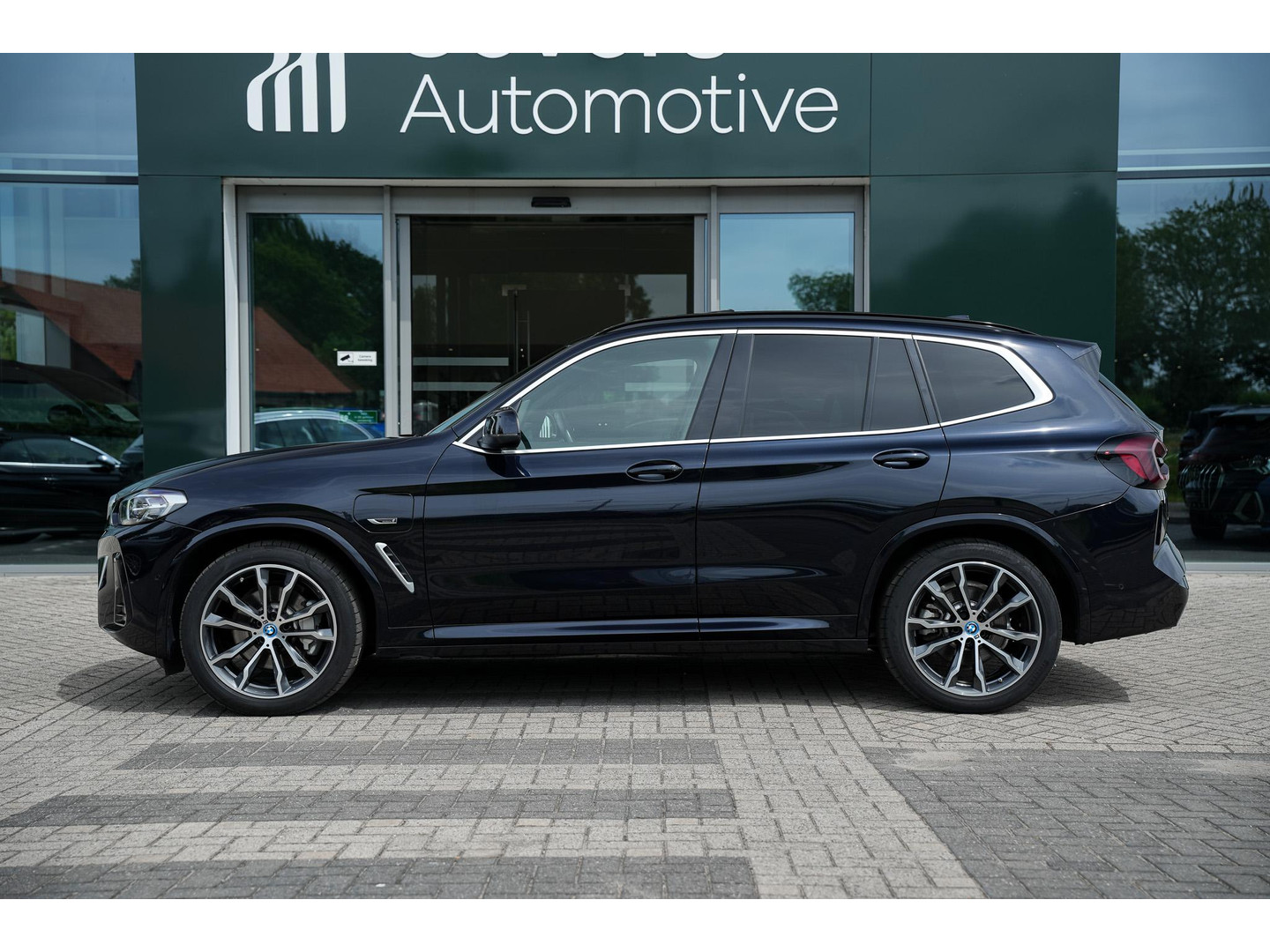 BMW