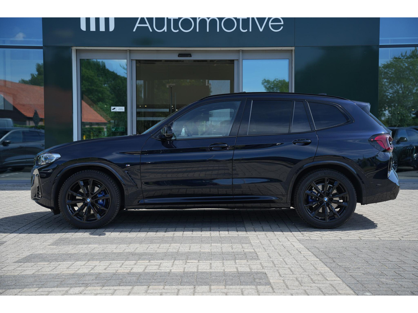 BMW BMW