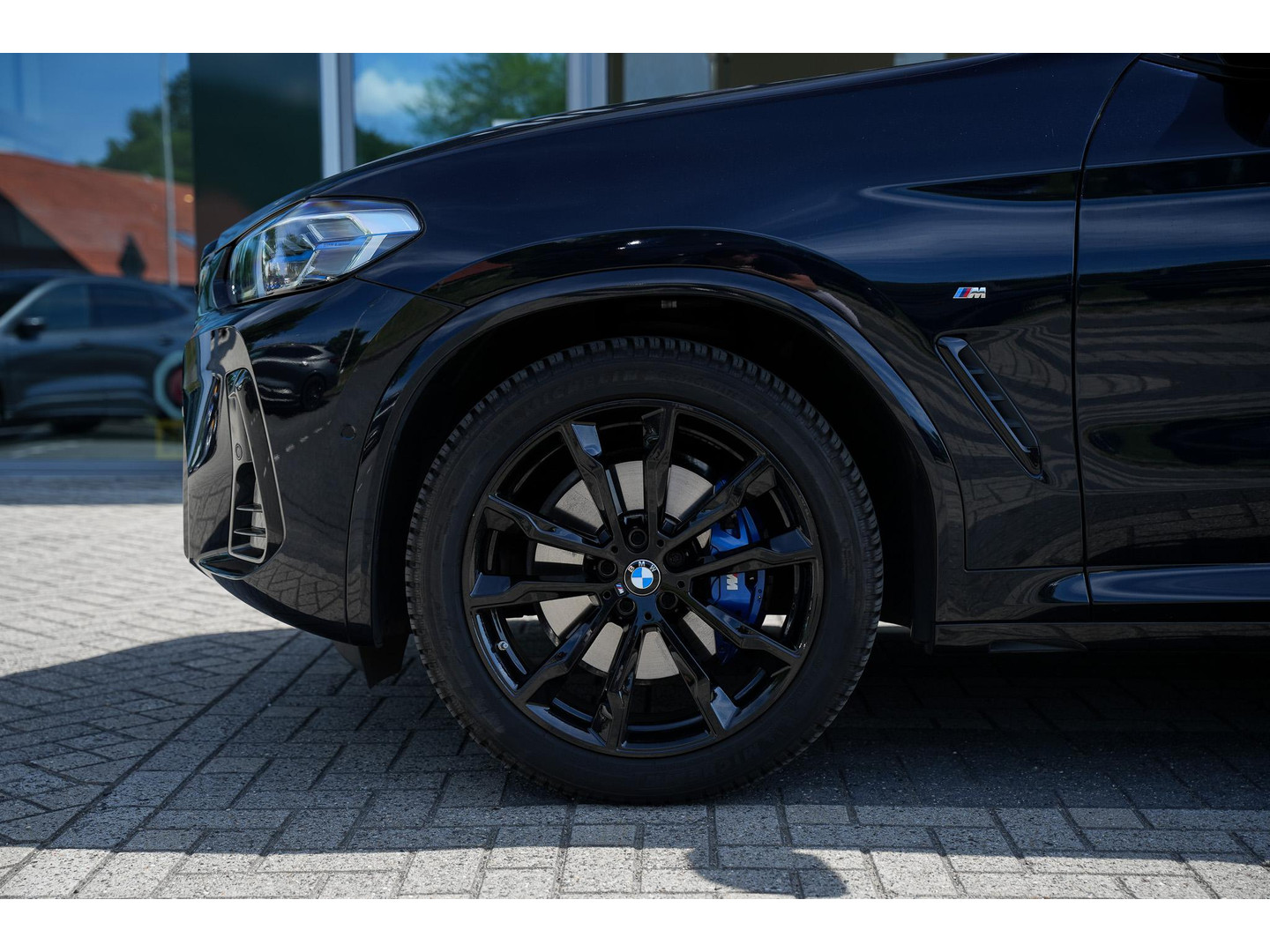 BMW BMW