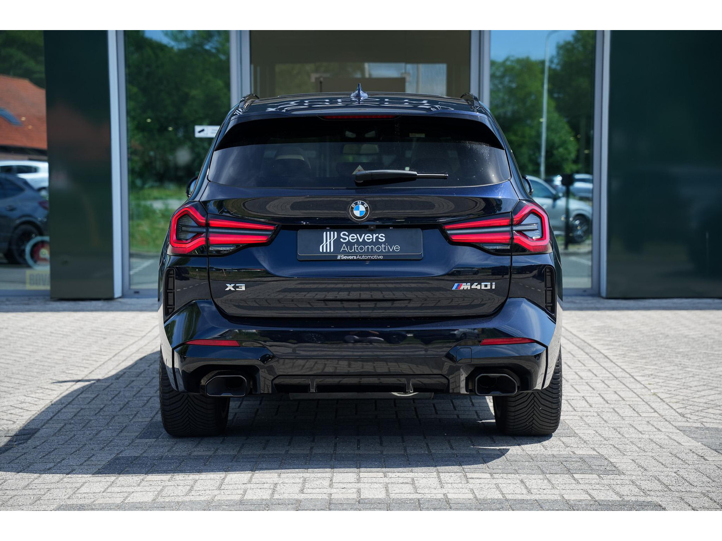 BMW BMW