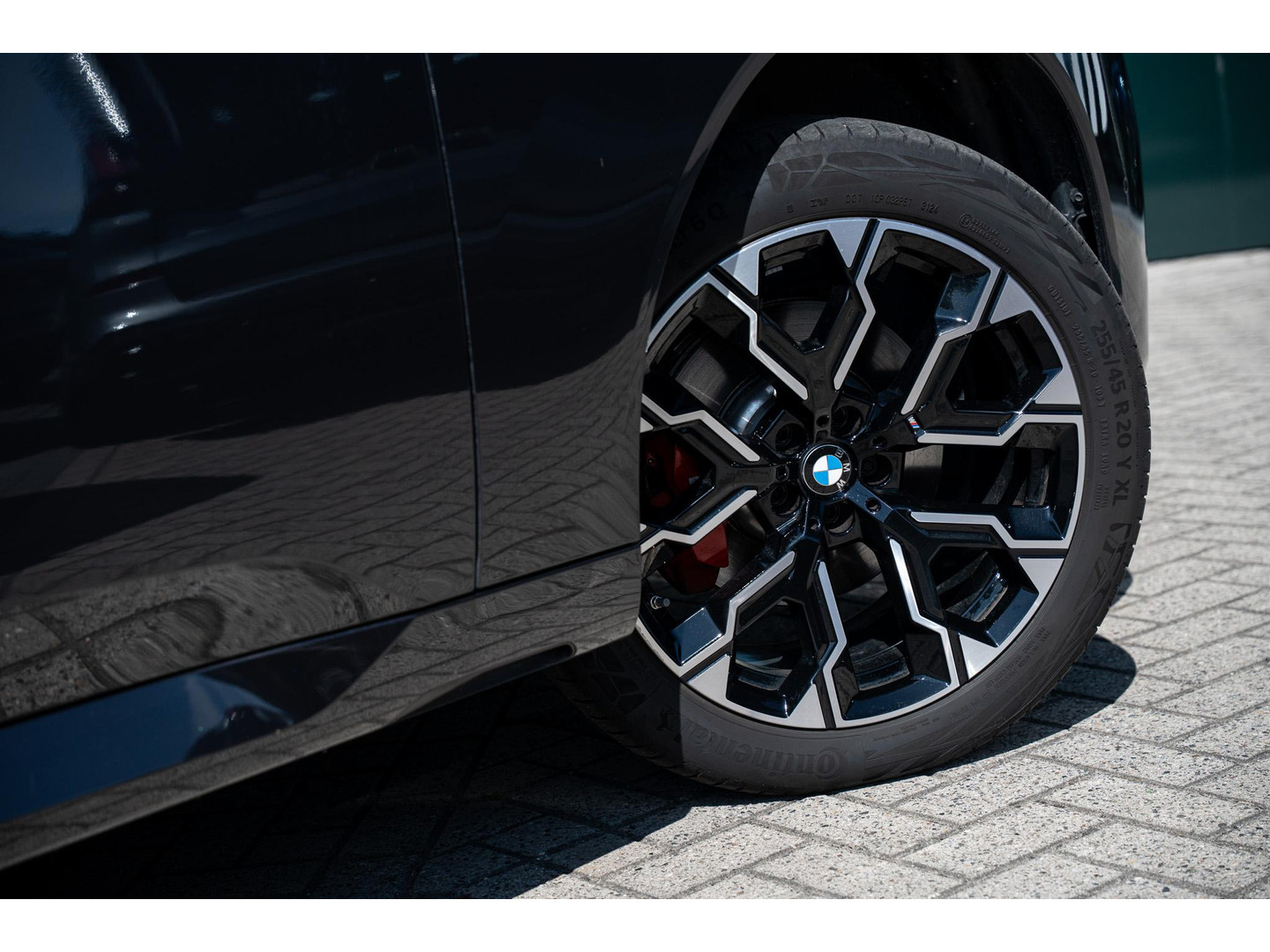BMW BMW