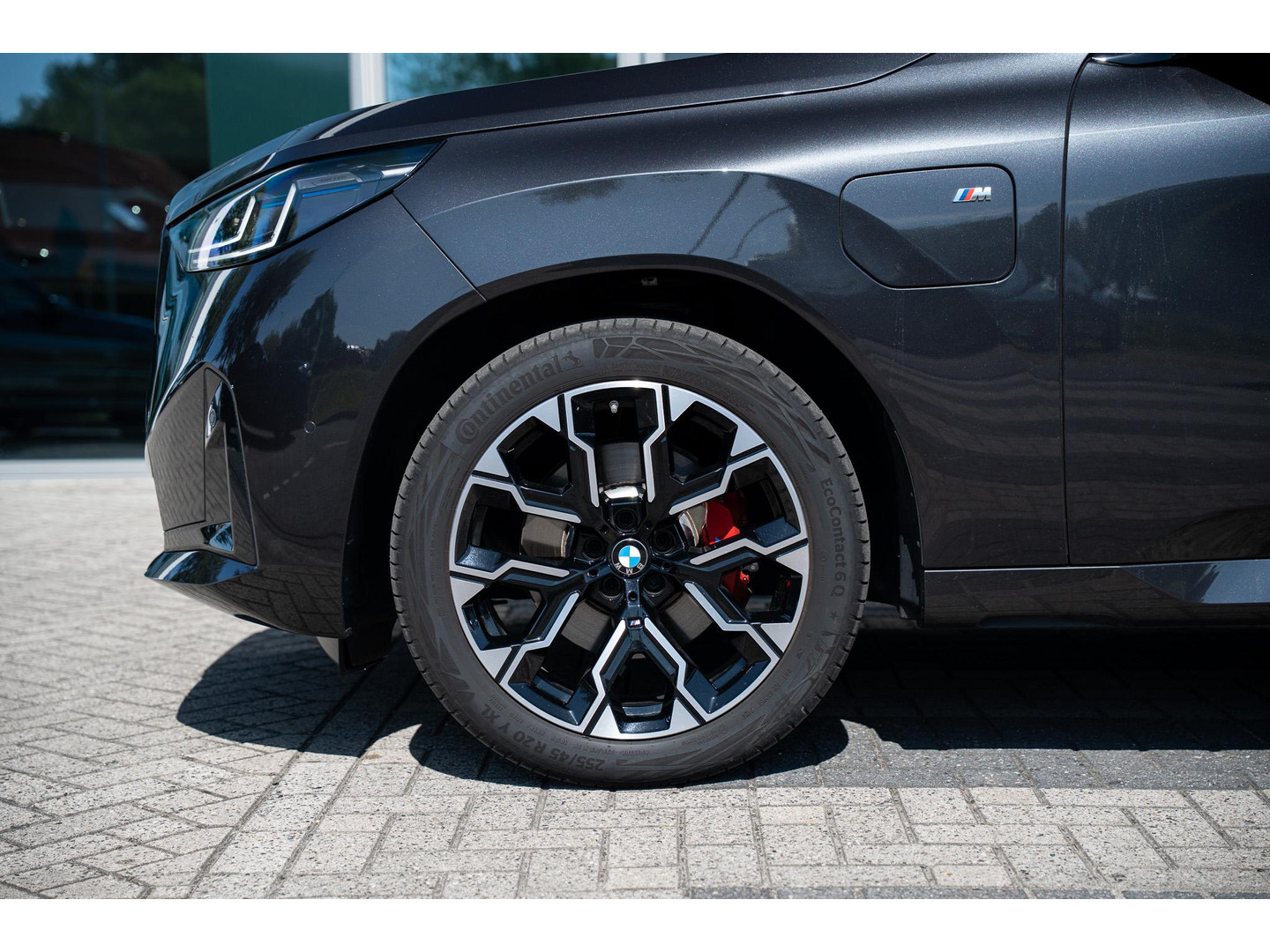 BMW BMW