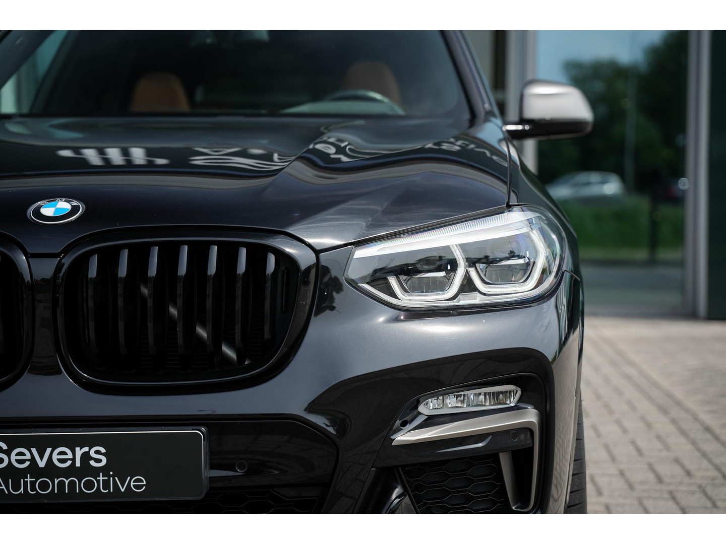 BMW
