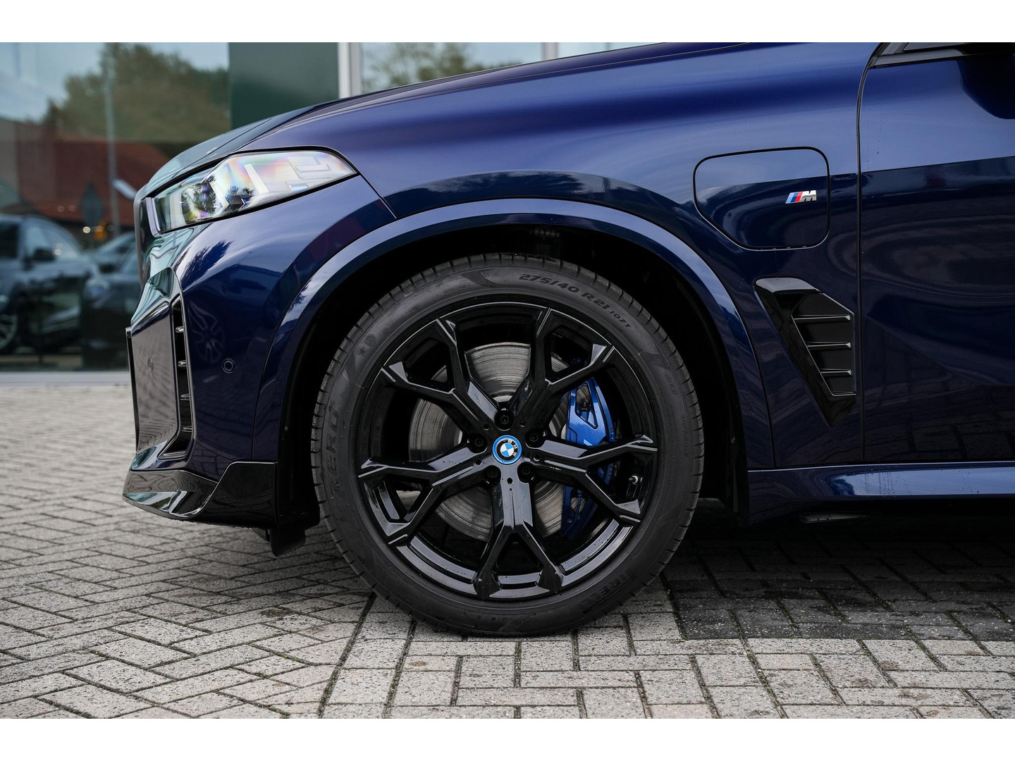 BMW BMW