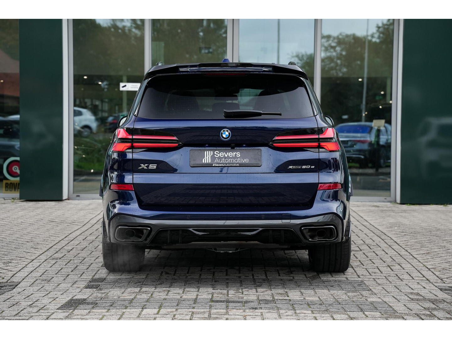 BMW BMW