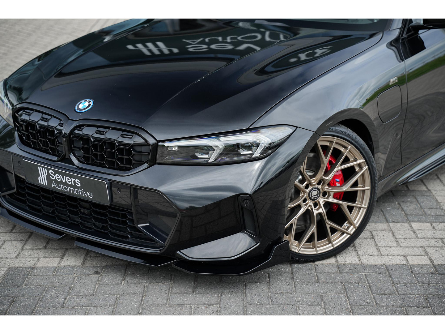 BMW BMW
