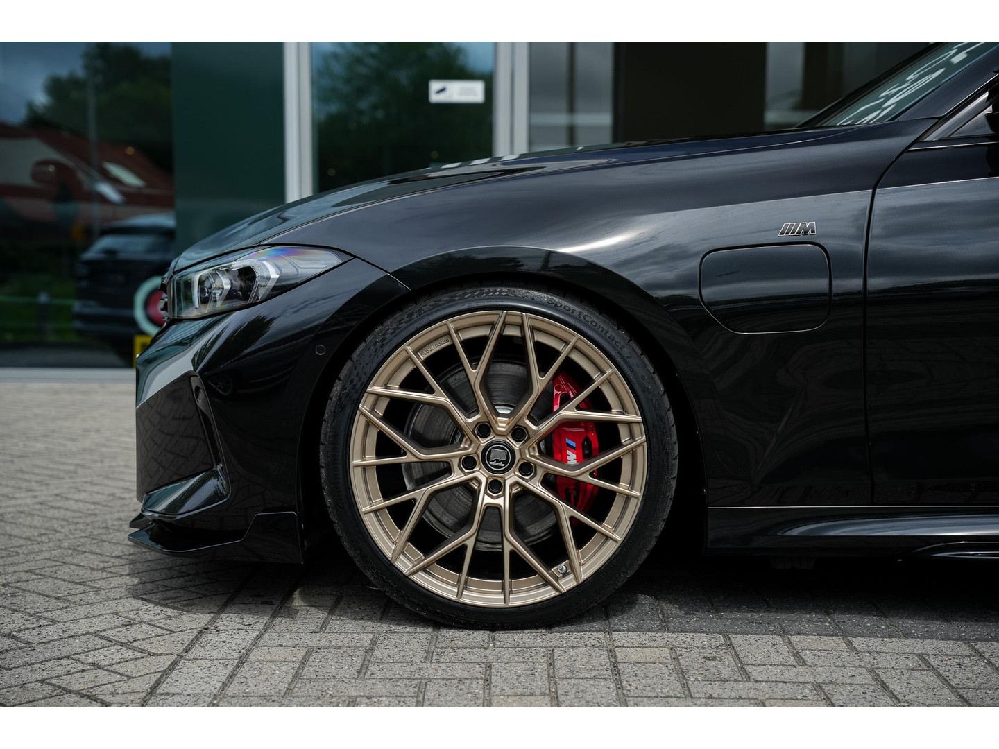 BMW BMW