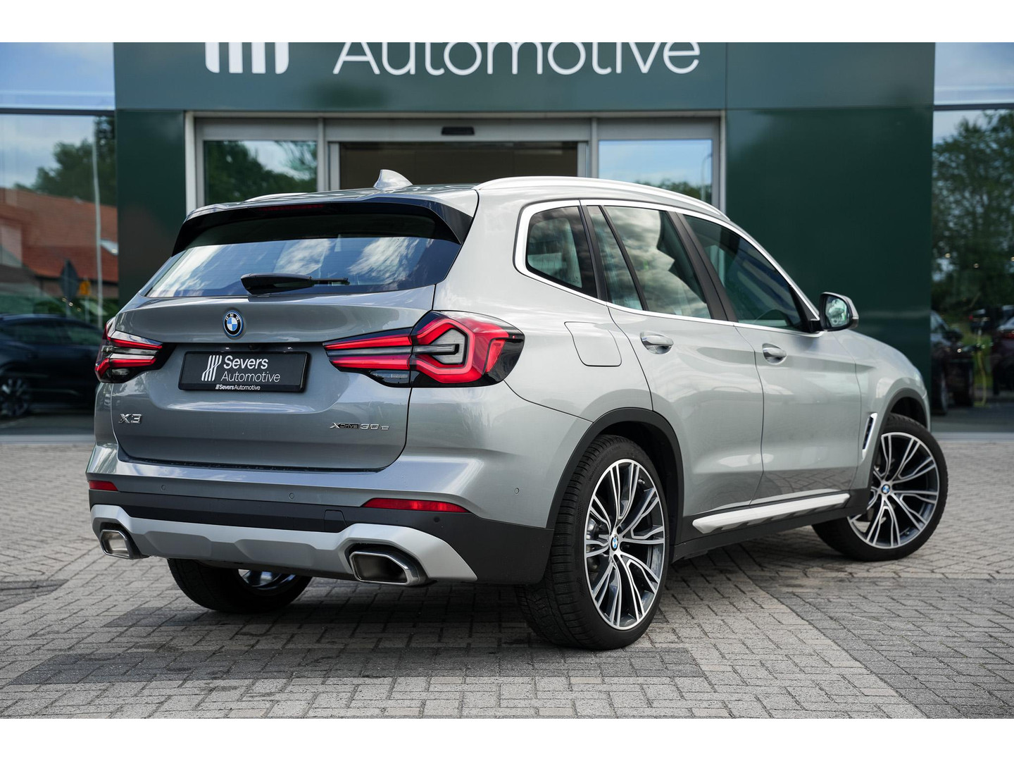 BMW