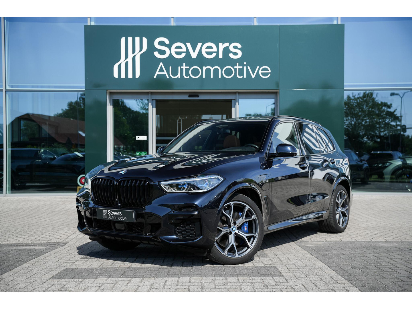 BMW BMW