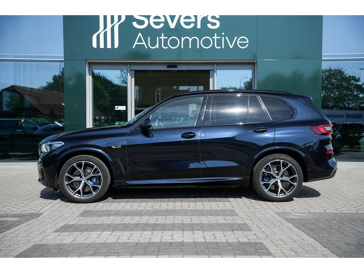 BMW BMW