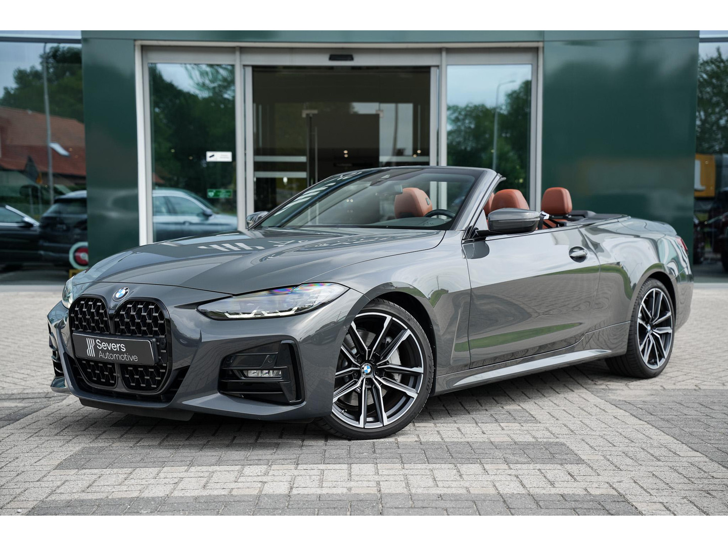 BMW