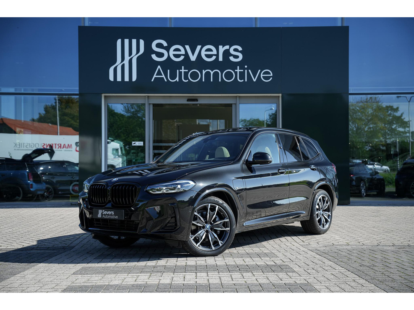 BMW BMW