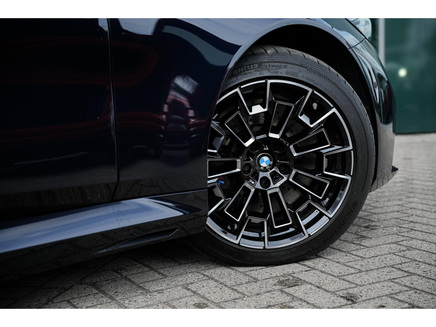 BMW BMW