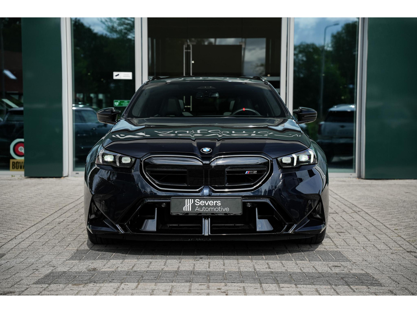 BMW BMW