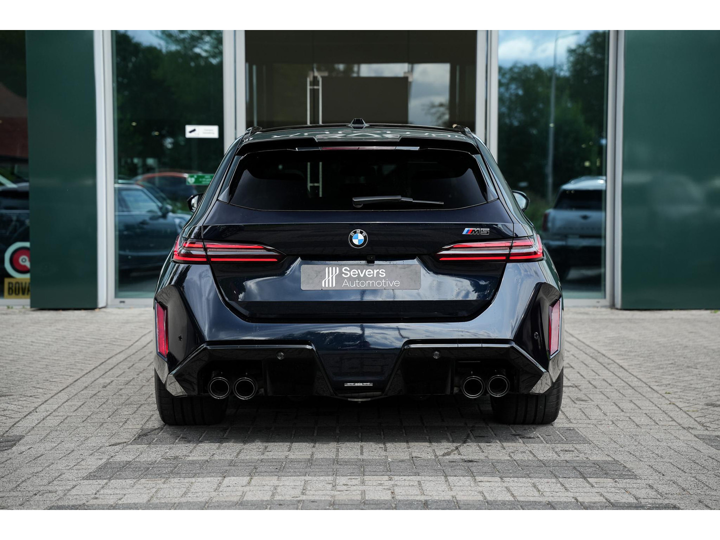 BMW BMW