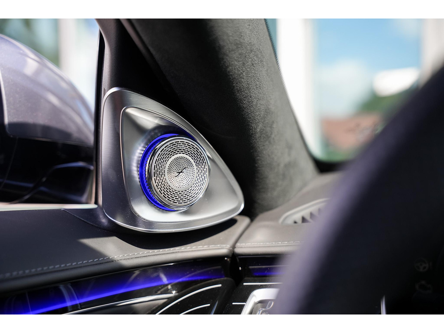 Mercedes-Benz Mercedes-Benz