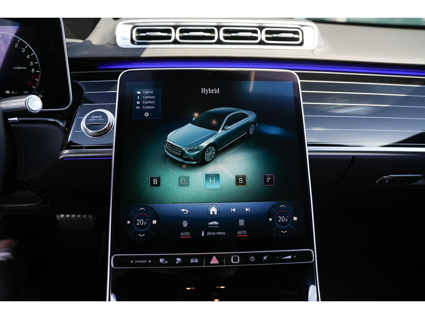 Mercedes-Benz Mercedes-Benz