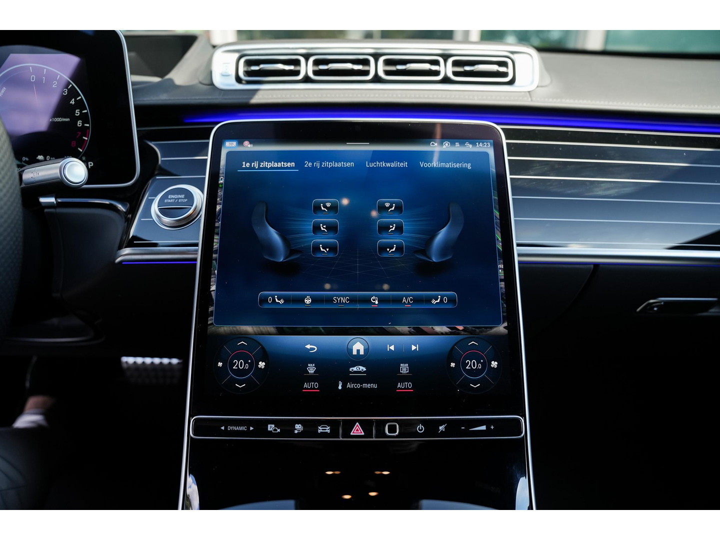 Mercedes-Benz Mercedes-Benz