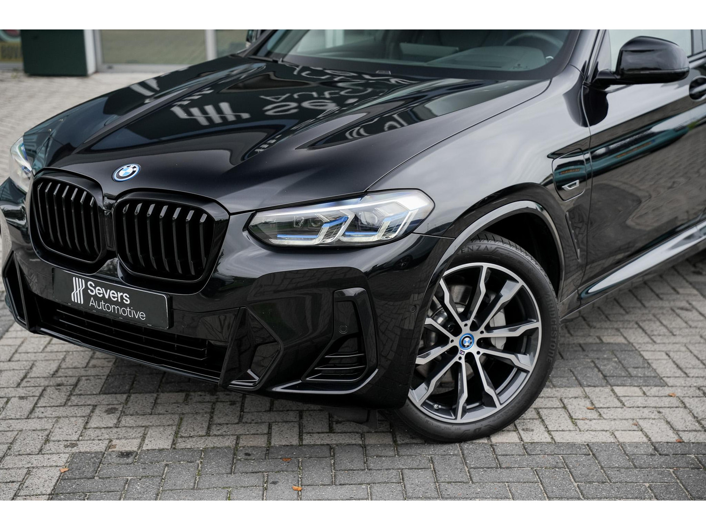 BMW BMW