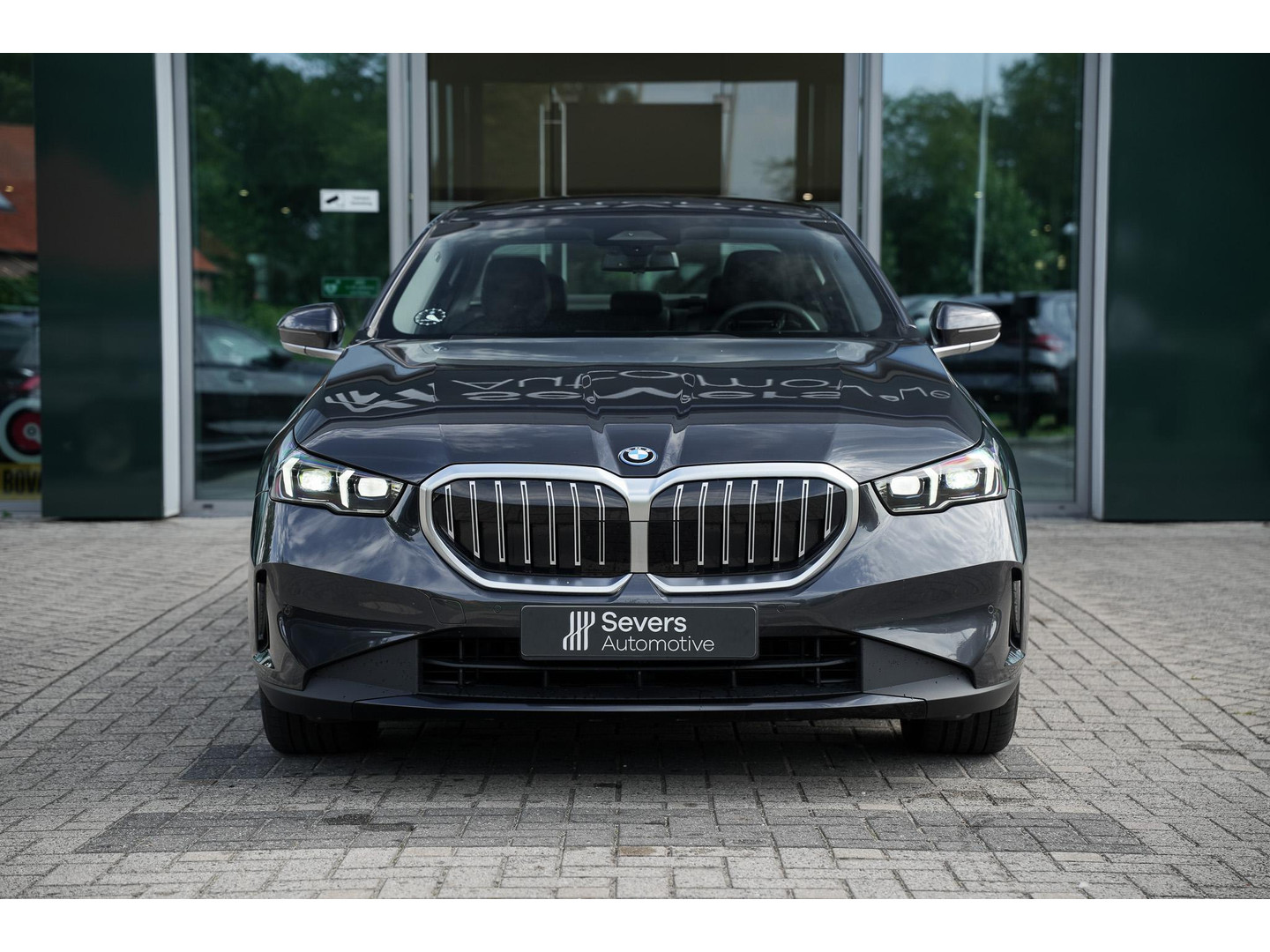 BMW