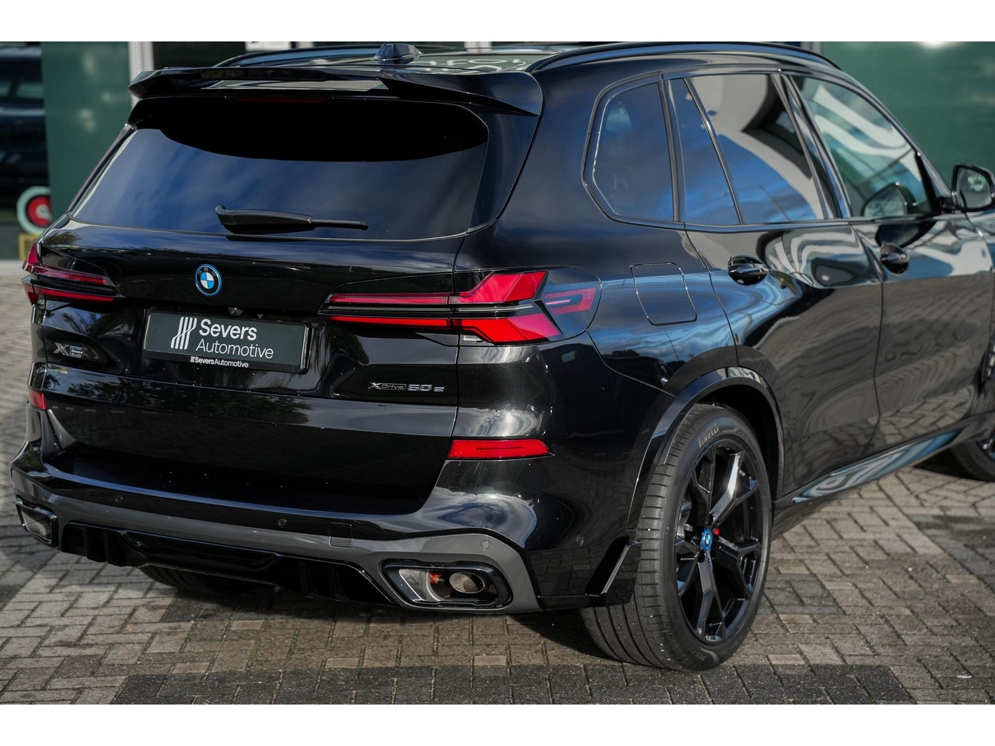 BMW BMW