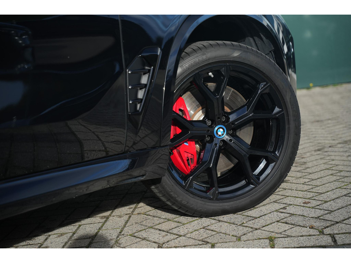 BMW BMW