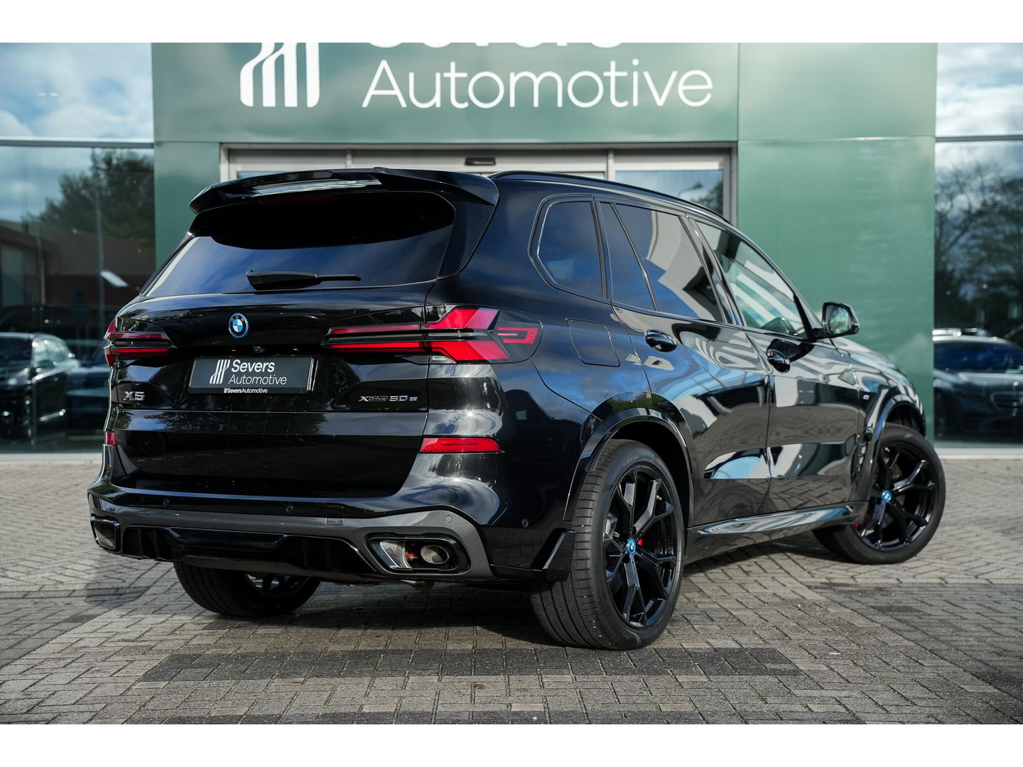 BMW BMW