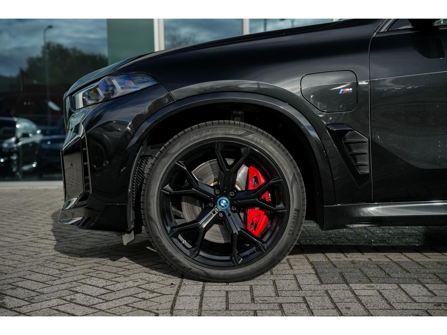 BMW BMW
