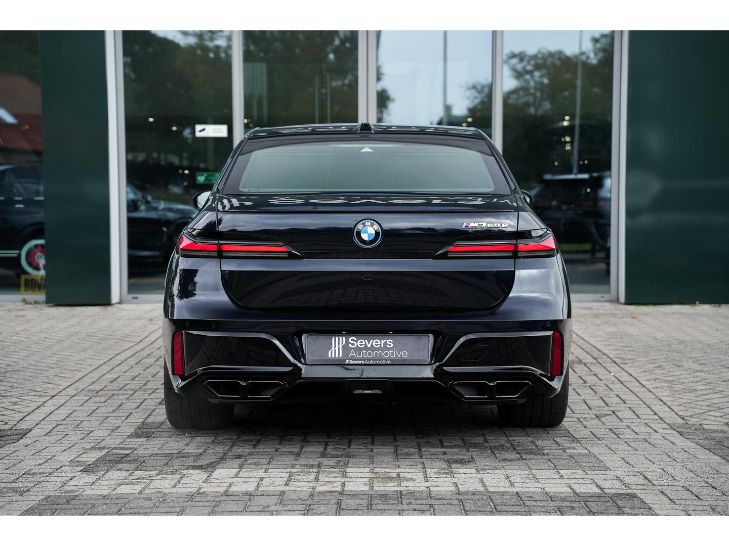 BMW BMW