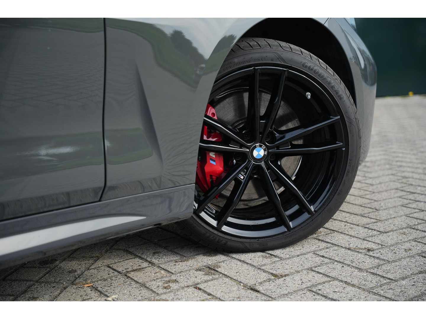 BMW BMW