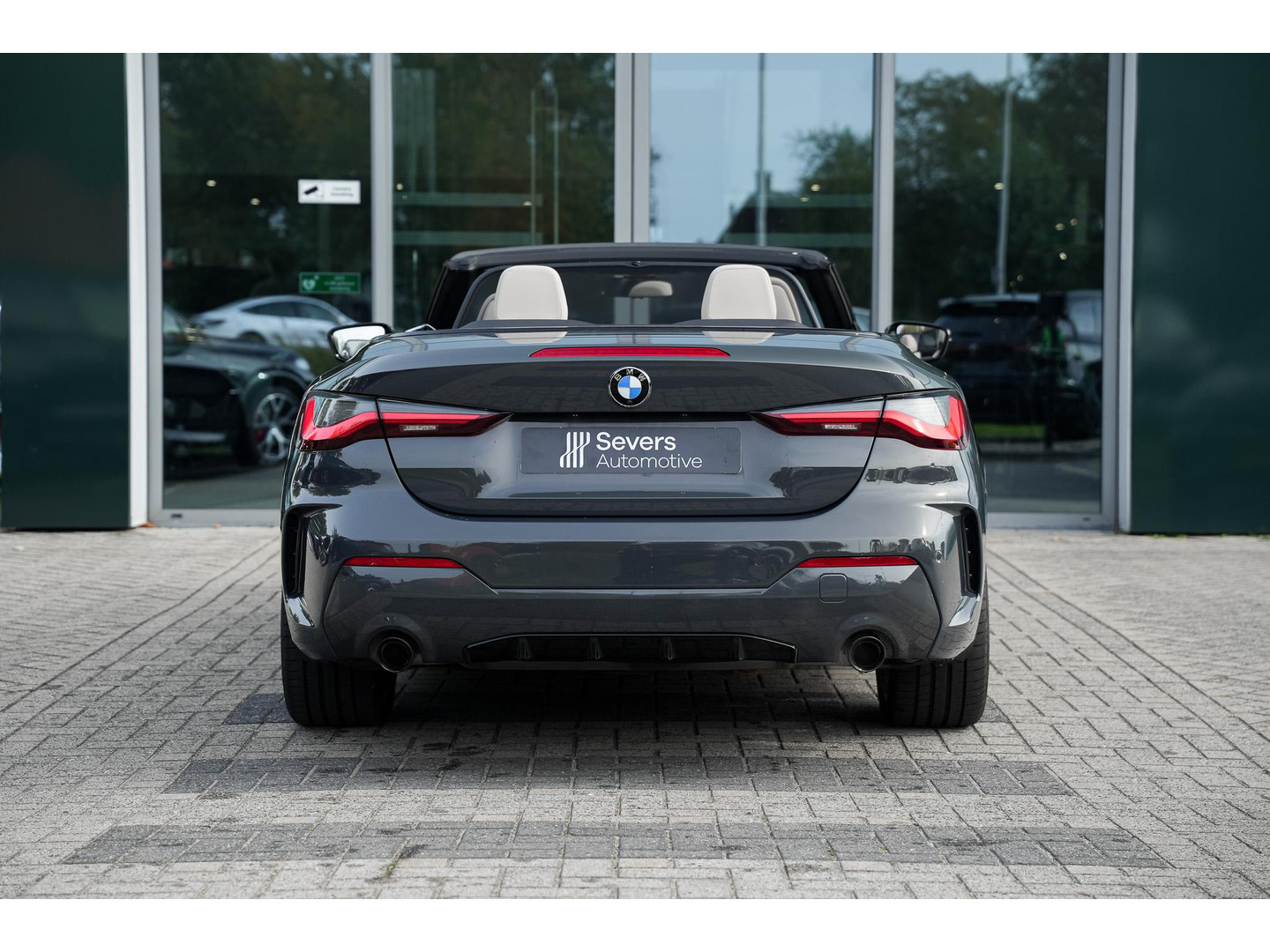 BMW BMW