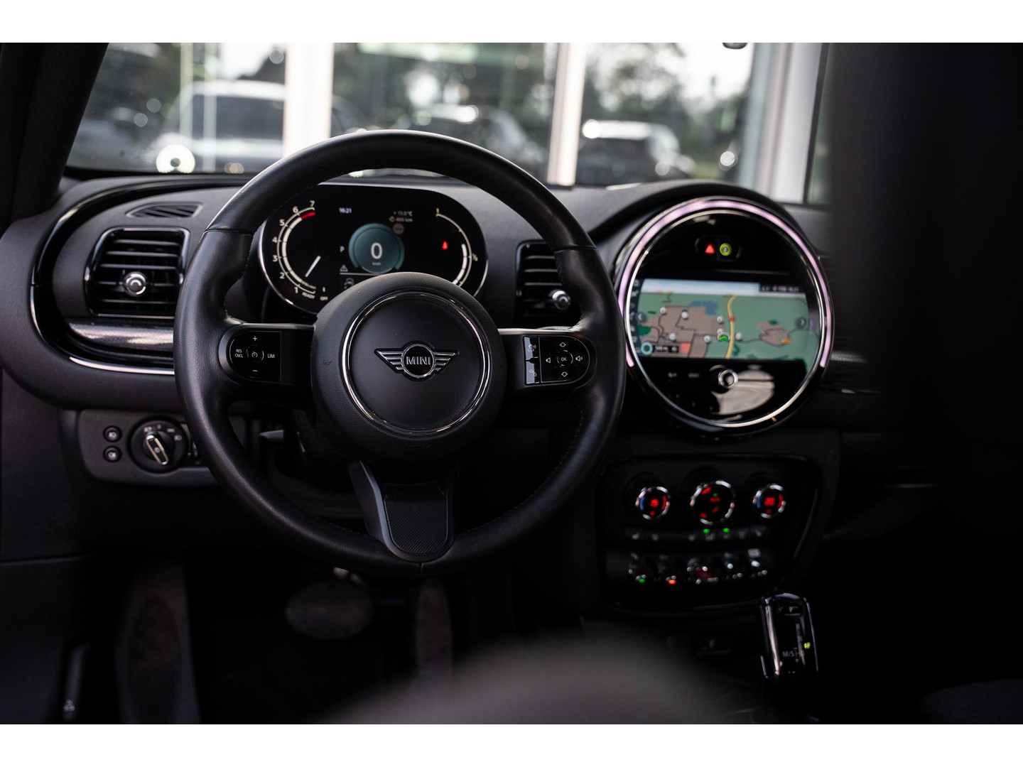 MINI MINI
