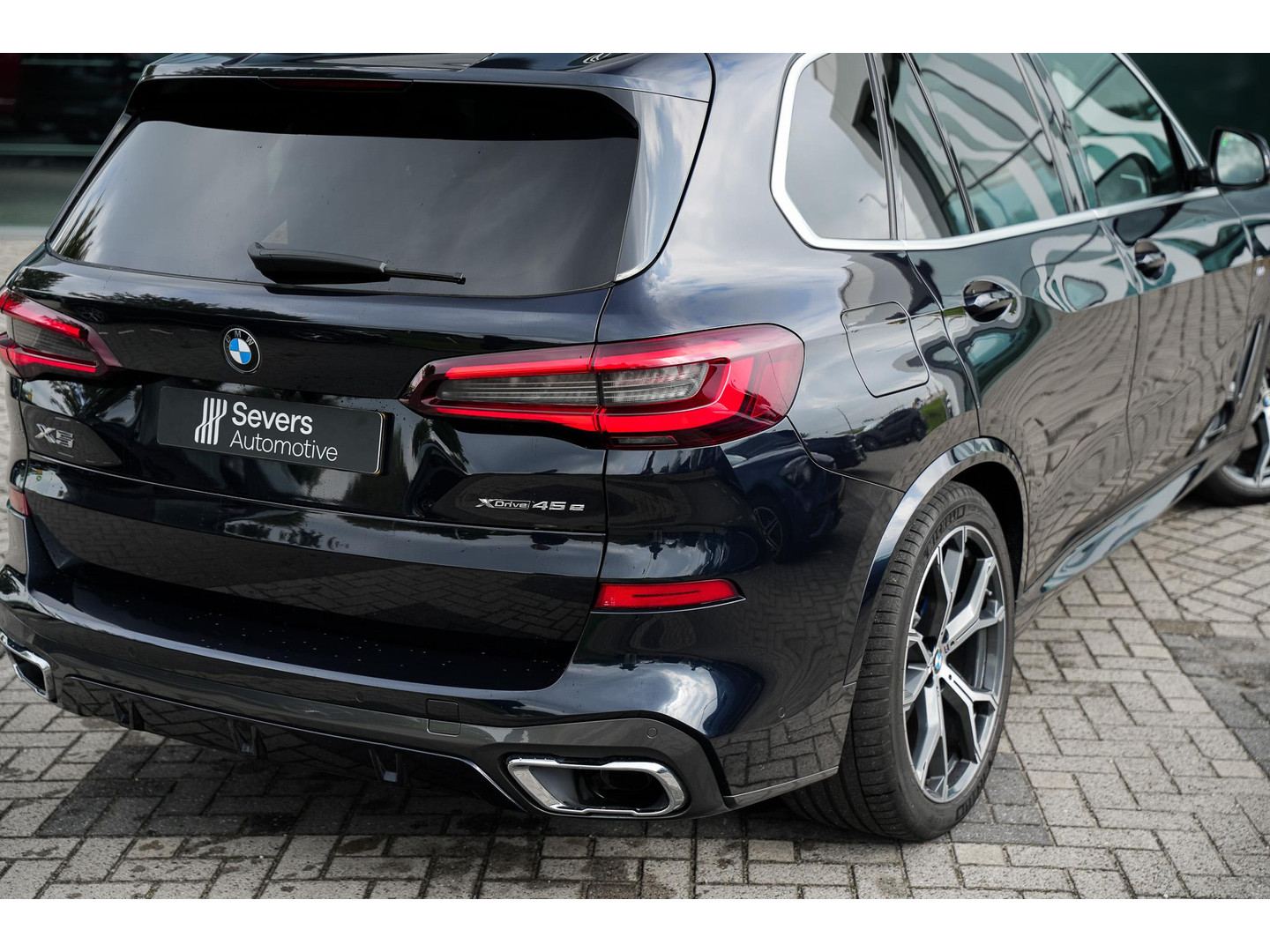 BMW BMW