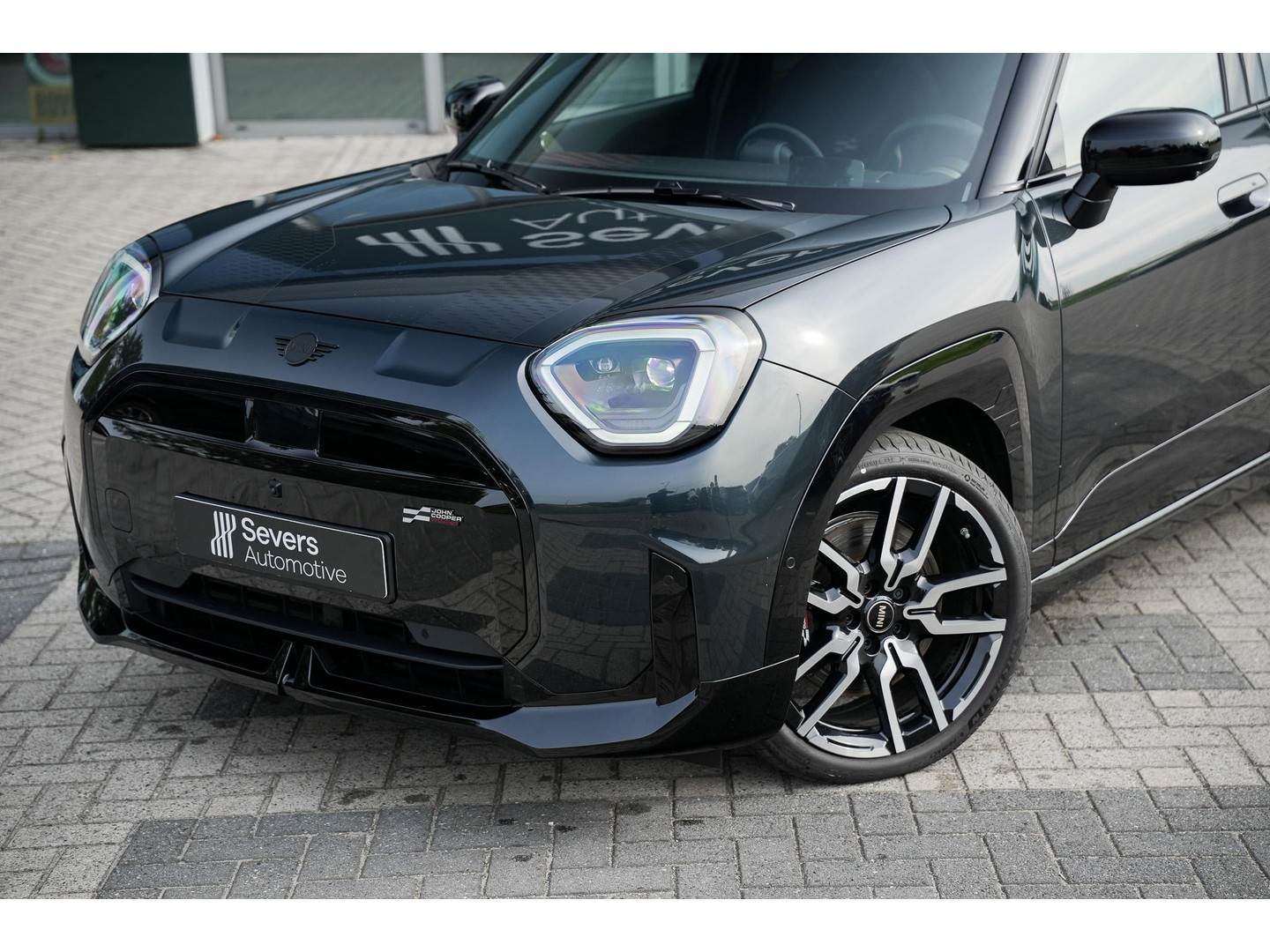 MINI MINI
